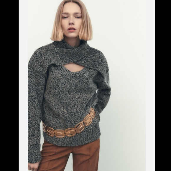 BNWT! Zara cut-out knit sweater - Picture 3 of 10